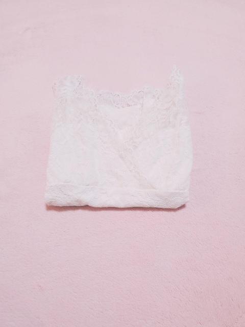 【匿名配送…品名◇衣類】 earth music&ecology キャミソール **mii…みぃ** < 女性ファッション 【匿名配送…品名◇衣類】 earth music&ecology キャミソール **mii…みぃ** < 女性ファッションの