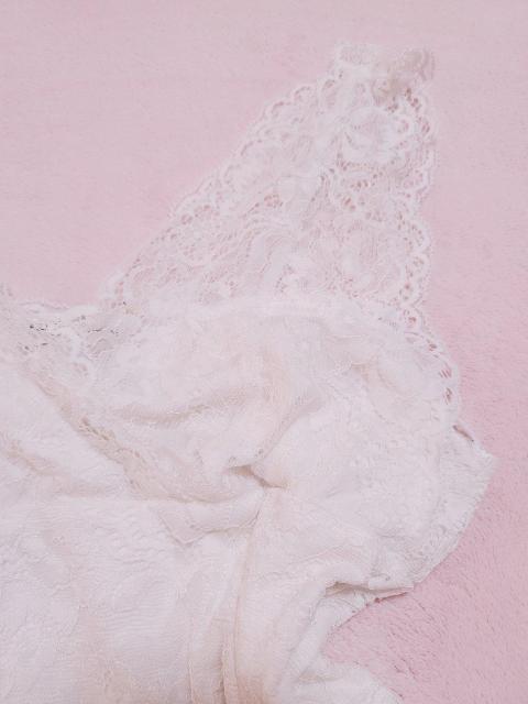 【匿名配送…品名◇衣類】 earth music&ecology キャミソール **mii…みぃ** < 女性ファッション 【匿名配送…品名◇衣類】 earth music&ecology キャミソール **mii…みぃ** < 女性ファッションの