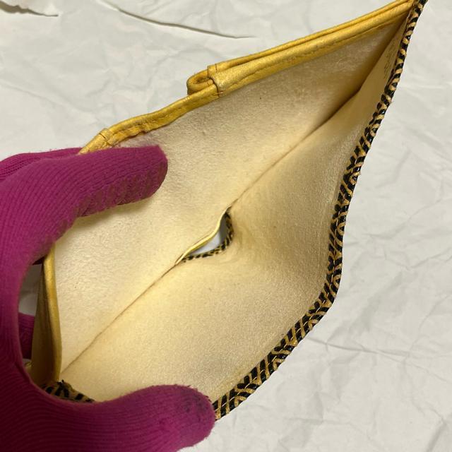 【ノーブランド扱い】 総柄 / レザー / 二つ折り財布(小銭入れあり) 黄色系 < 女性ファッション 【ノーブランド扱い】 総柄 / レザー / 二つ折り財布(小銭入れあり) 黄色系 < 女性ファッションの