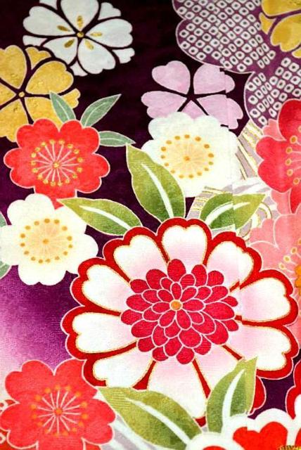 振袖 送料無料 最高峰 新品同様 暈し染め 金彩 金駒シシュウ 花尽くし 花柄 身丈173cm 裄丈69.5cm 正絹 T3673 < 女性ファッション 振袖 送料無料 最高峰 新品同様 暈し染め 金彩 金駒シシュウ 花尽くし 花柄 身丈173cm 裄丈69.5cm 正絹 T3673 < 女性ファッションの