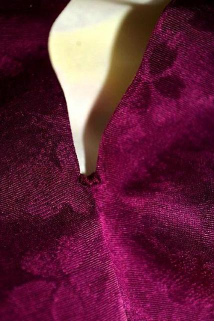 振袖 送料無料 最高峰 新品同様 暈し染め 金彩 金駒シシュウ 花尽くし 花柄 身丈173cm 裄丈69.5cm 正絹 T3673 < 女性ファッション 振袖 送料無料 最高峰 新品同様 暈し染め 金彩 金駒シシュウ 花尽くし 花柄 身丈173cm 裄丈69.5cm 正絹 T3673 < 女性ファッションの