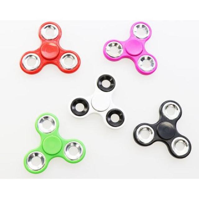 高品質ベアリング内蔵 指スピナー ハンドスピナーIX < おもちゃ  高品質ベアリング内蔵 指スピナー ハンドスピナーIX < おもちゃの