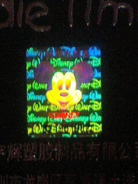 ディズニ-ハ-ト型ウオッチ・プリンセス白 < 女性アクセサリー/時計  ディズニ-ハ-ト型ウオッチ・プリンセス白 < 女性アクセサリー/時計の