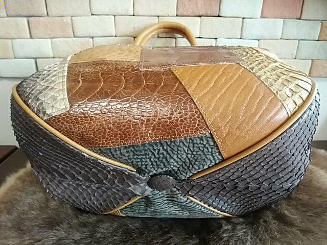 爬虫類勢揃い★パッチワーク2wayバッグ < 女性ファッション  爬虫類勢揃い★パッチワーク2wayバッグ < 女性ファッションの