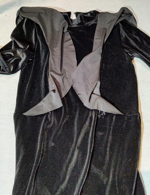 美品★ロングワンピース★部屋着★stradivarius★ベロア調★フリル★かわいい★ルームウェア★ダル着★冬服★冬物★送料無料 < 女性ファッション  美品★ロングワンピース★部屋着★stradivarius★ベロア調★フリル★かわいい★ルームウェア★ダル着★冬服★冬物★送料無料 < 女性ファッションの