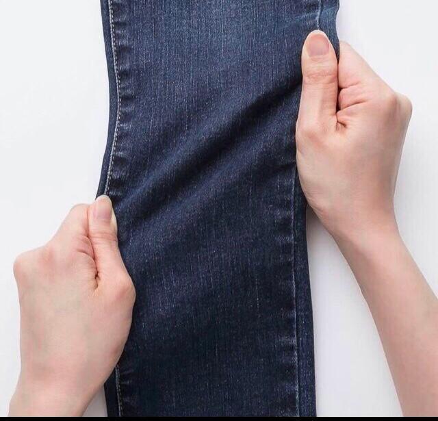 UNIQLO ウルトラストレッチジーンズ ミドルライズ スキニーデニム 24 < ブランド UNIQLO ウルトラストレッチジーンズ ミドルライズ スキニーデニム 24 < ブランドの