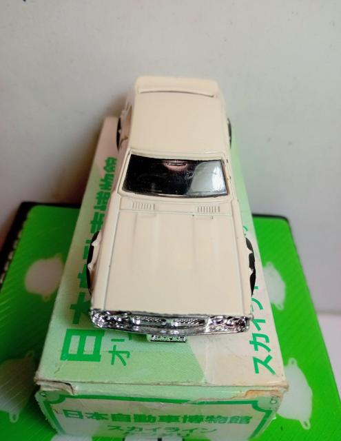 トミカ日本自動車博物館オリジナルミニカー日産スカイライン2000GT(KPGC-110) < ホビー  トミカ日本自動車博物館オリジナルミニカー日産スカイライン2000GT(KPGC-110) < ホビーの