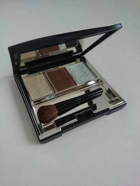 カネボウ★トワニー グラマシー★アイカラーセット★02★ブラウン中心3色入り★ケース付き < ブランド カネボウ★トワニー グラマシー★アイカラーセット★02★ブラウン中心3色入り★ケース付き < ブランドの