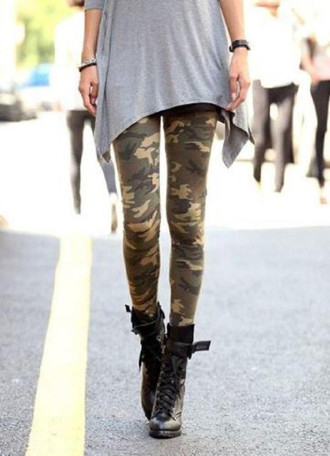送料無料 ミニタリー風 ウッドランド柄 レギンス 迷彩色 伸縮素材 レギンス ブラウン < 女性ファッション  送料無料 ミニタリー風 ウッドランド柄 レギンス 迷彩色 伸縮素材 レギンス ブラウン  < 女性ファッションの