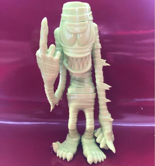 《Rockin’ Jelly Bean》フィギュア ロッキンジェリービーン ソフビ blackbook toy デザイナーズトイ < ホビー  《Rockin’ Jelly Bean》フィギュア ロッキンジェリービーン ソフビ blackbook toy デザイナーズトイ < ホビーの