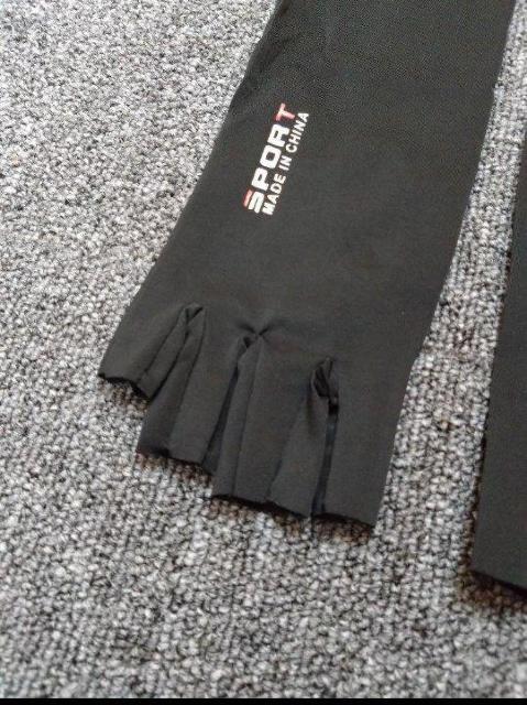 アームカバー UVカット スリーブ 男女兼用 日焼け止め 通気性◎ < 女性ファッション  アームカバー UVカット スリーブ 男女兼用 日焼け止め 通気性◎ < 女性ファッションの