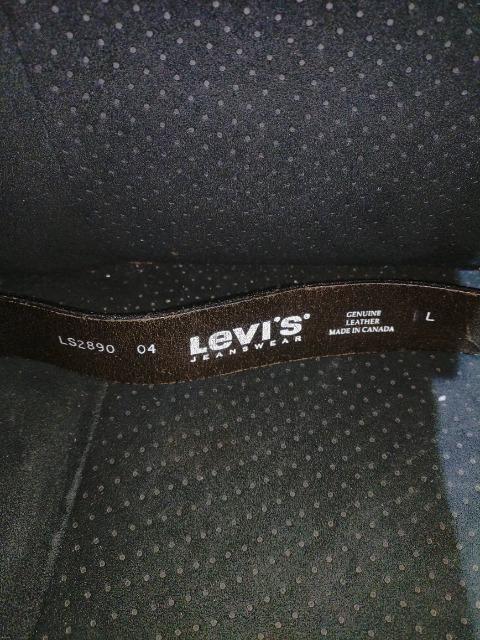 LEVI’S レザーベルト Lサイズ リーバイス MADE IN CANADA < 男性ファッション LEVI’S レザーベルト Lサイズ リーバイス MADE IN CANADA < 男性ファッションの