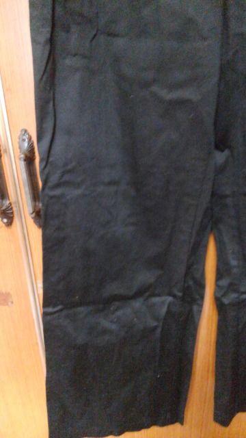 B黒の後ろゴム入りのパンツ < 女性ファッション  B黒の後ろゴム入りのパンツ < 女性ファッションの