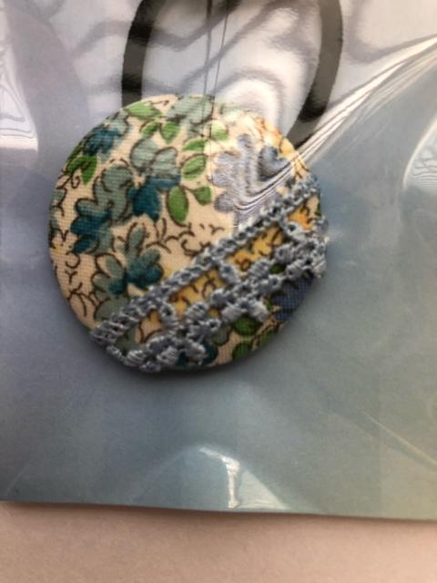 ハンドメイド  ヘアゴム 特大 くるみボタン 小花 レース < 女性ファッション  ハンドメイド  ヘアゴム 特大 くるみボタン 小花 レース < 女性ファッションの