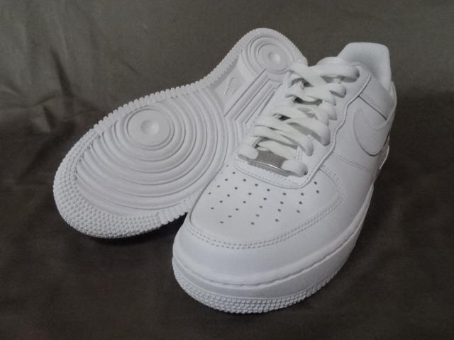 激レア NIKE【WMNS AIR FORCE 1 '07】ホワイト 26.0a < ブランド  激レア NIKE【WMNS AIR FORCE 1 '07】ホワイト 26.0a < ブランドの