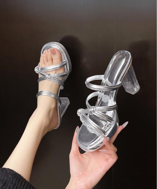 送料無料 新品 クロスストラップサンダルクリアヒール夏靴 < 女性ファッション  送料無料 新品 クロスストラップサンダルクリアヒール夏靴 < 女性ファッションの