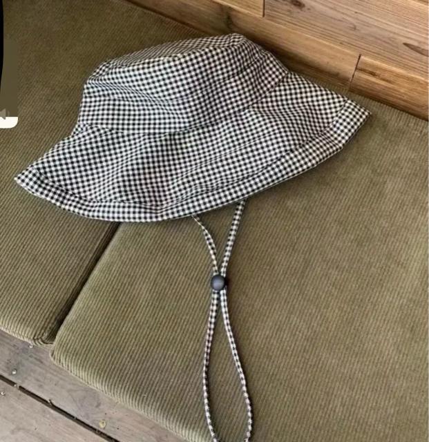 ギンガムチェック柄 バケットハット おしゃれな折り畳み帽子 紐付き帽子 韓国 < 女性ファッション ギンガムチェック柄 バケットハット おしゃれな折り畳み帽子 紐付き帽子 韓国 < 女性ファッションの