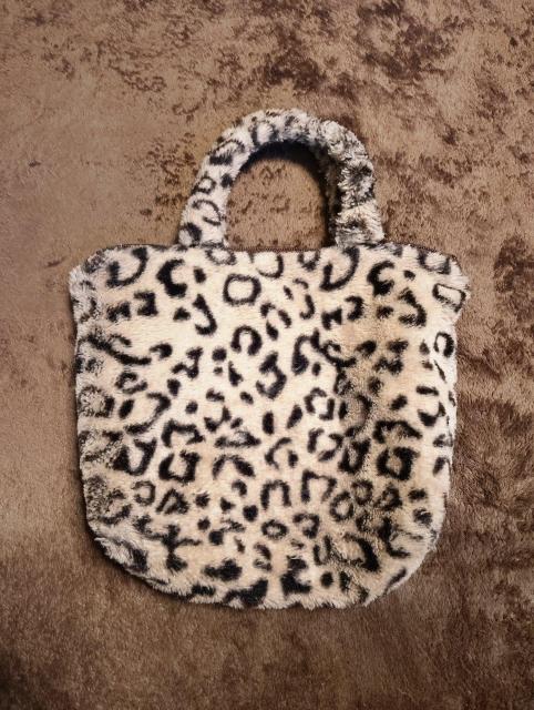 美品ファーバック☆ヒョウ柄 < キッズ/ベビー  美品ファーバック☆ヒョウ柄 < キッズ/ベビーの