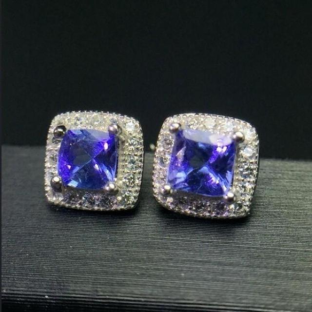 天然vvsタンザナイトスタッドピアス 高級ピアス 100%天然 ナチュラル アクセサリー Yu_9364 < 女性アクセサリー/時計 天然vvsタンザナイトスタッドピアス 高級ピアス 100%天然 ナチュラル アクセサリー Yu_9364 < 女性アクセサリー/時計の