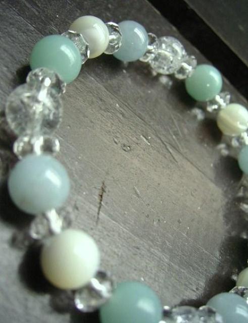 アクアマリンxアマゾナイトxマザーオブパールxクラック水晶 < 女性アクセサリー/時計 アクアマリンxアマゾナイトxマザーオブパールxクラック水晶 < 女性アクセサリー/時計の