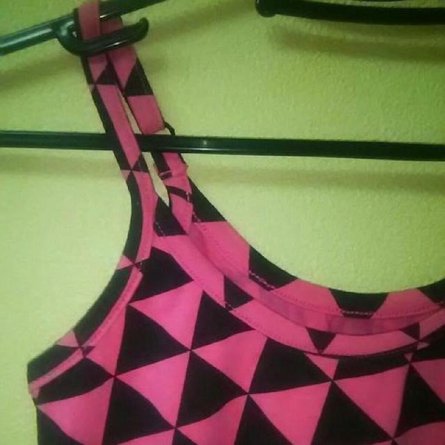 新品タグ付★三角柄アシメキャミ/M < ブランド  新品タグ付★三角柄アシメキャミ/M < ブランドの