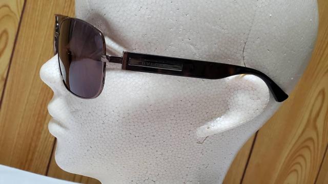 正規未 レア ブルガリ サイドロゴ文字 ティアドロップ メタルフレームサングラス 紫系黒 付属有 ラグジュアリーアイウェア < ブランド 正規未 レア ブルガリ サイドロゴ文字 ティアドロップ メタルフレームサングラス 紫系黒 付属有 ラグジュアリーアイウェア < ブランドの