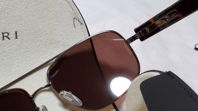 正規未 レア ブルガリ サイドロゴ文字 ティアドロップ メタルフレームサングラス 紫系黒 付属有 ラグジュアリーアイウェア < ブランド 正規未 レア ブルガリ サイドロゴ文字 ティアドロップ メタルフレームサングラス 紫系黒 付属有 ラグジュアリーアイウェア < ブランドの