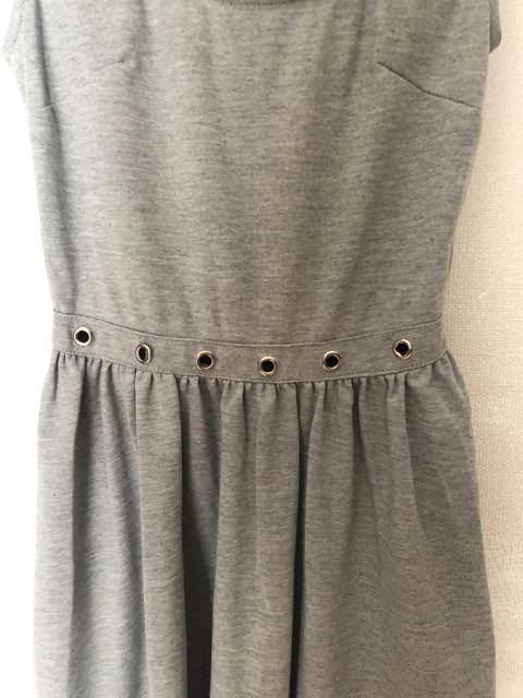 ナディア Nadia 新品グレー ワンピース < ブランド  ナディア Nadia 新品グレー ワンピース < ブランドの