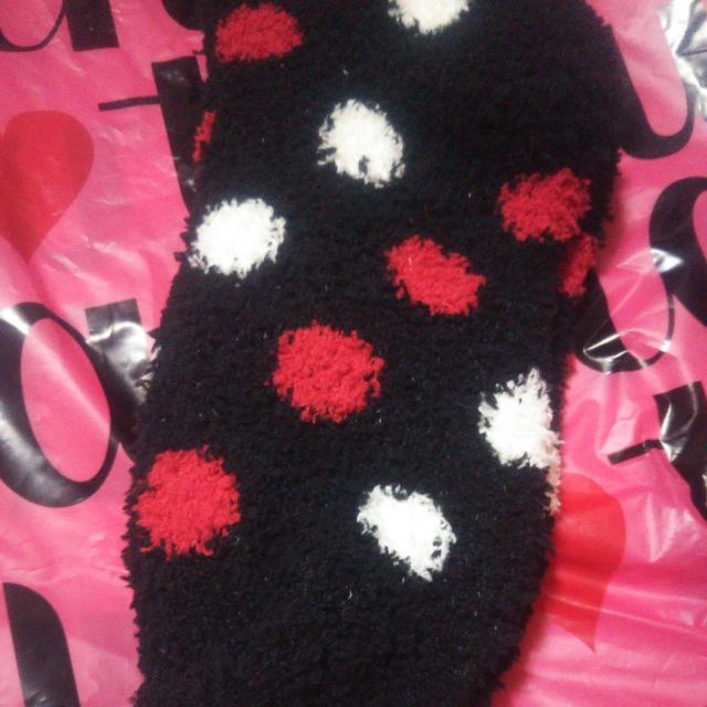 チュチュアンナ もこもこソックス黒×ドット柄 ルームソックス レディースソックス あったか靴下  22p〜25p 送料無料即決 < 女性ファッション  チュチュアンナ もこもこソックス黒×ドット柄 ルームソックス レディースソックス あったか靴下  22p〜25p 送料無料即決 < 女性ファッションの