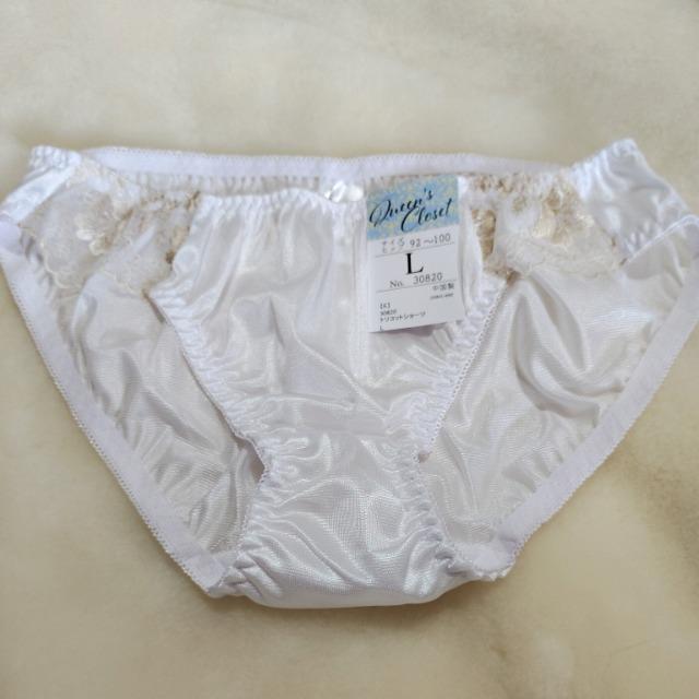 新品タグ付き Lサイズ ホワイト×ベージュのレース < 女性ファッション  新品タグ付き Lサイズ ホワイト×ベージュのレース  < 女性ファッションの