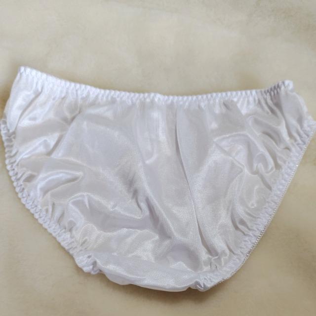 新品タグ付き Lサイズ ホワイト×ベージュのレース < 女性ファッション  新品タグ付き Lサイズ ホワイト×ベージュのレース < 女性ファッションの