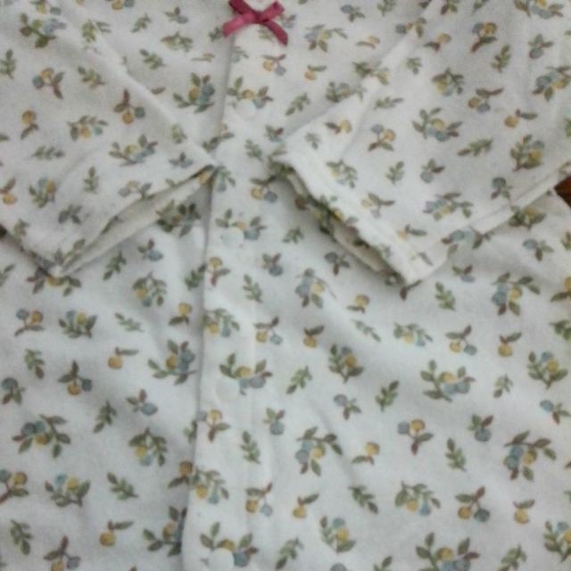 70サイズ オリーブ 白 ベビー 長袖 長パンツ < キッズ/ベビー 70サイズ オリーブ 白 ベビー 長袖 長パンツ < キッズ/ベビーの