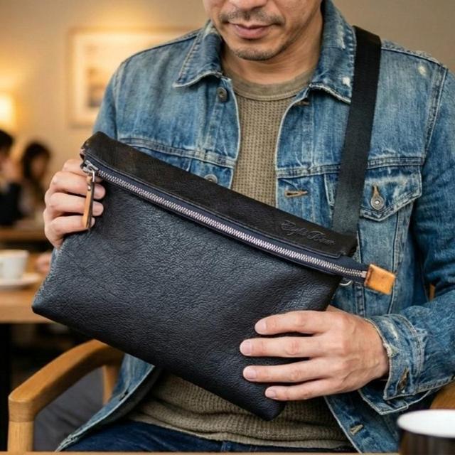 ◆NOROSHI(狼煙) 本気サコッシュ 薄型 ショルダーバッグ クラッチバッグ◆b46紺 < 男性ファッション ◆NOROSHI(狼煙) 本気サコッシュ 薄型 ショルダーバッグ クラッチバッグ◆b46紺 < 男性ファッションの