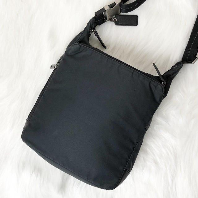 �y�Ǖi�zCOACH �R�[�` �V�����_�[�o�b�O �N���X�{�f�B �T�R�b�V�� ���b�Z���W���[�o�b�O F70913 �� �u�����h�� 