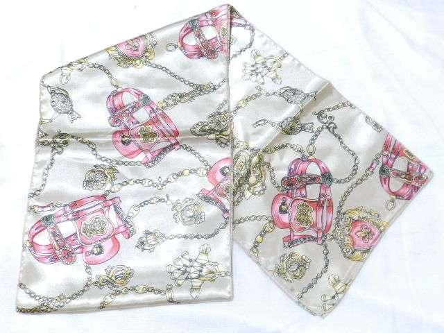 《New》スタイルアクセント★スタイリッシュ・光沢*チェーン柄スカーフ<ベージュ> < 男性ファッション  《New》スタイルアクセント★スタイリッシュ・光沢*チェーン柄スカーフ<ベージュ> < 男性ファッションの