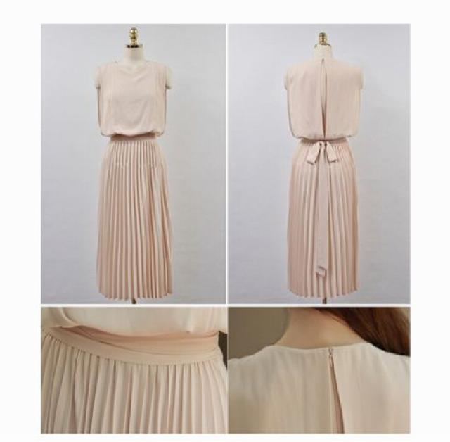 プリーツフレアーロングワンピース*パーティーお呼ばれ*シフォン < 女性ファッション  プリーツフレアーロングワンピース*パーティーお呼ばれ*シフォン < 女性ファッションの