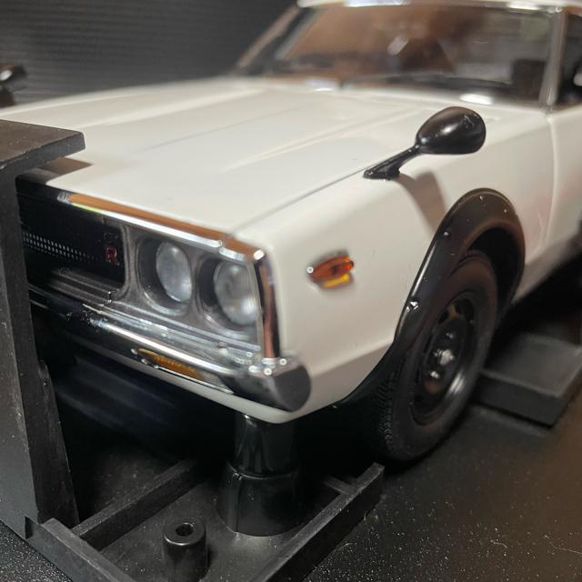 新品未展示品 京商1/18ニッサンスカイライン2000GT-R/ケンメリRホワイト美品 < ホビー  新品未展示品 京商1/18ニッサンスカイライン2000GT-R/ケンメリRホワイト美品 < ホビーの