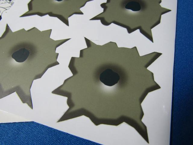 ● 送料無料!6連発 45口径!弾痕! 撃たれちゃいました! 超リアル いたずら!ステッカー シール限定入庫 新品未開封品 ● < 自動車/バイク ● 送料無料!6連発 45口径!弾痕! 撃たれちゃいました! 超リアル いたずら!ステッカー シール限定入庫 新品未開封品 ● < 自動車/バイク