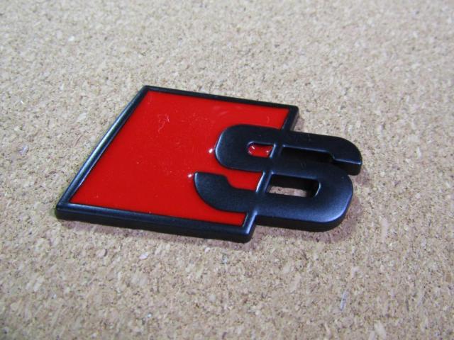 ●Audiアウディsport S TYPE メタル製 RED/MAD BLACK エンブレム ● < 自動車/バイク ●Audiアウディsport S TYPE メタル製 RED/MAD BLACK エンブレム ● < 自動車/バイク