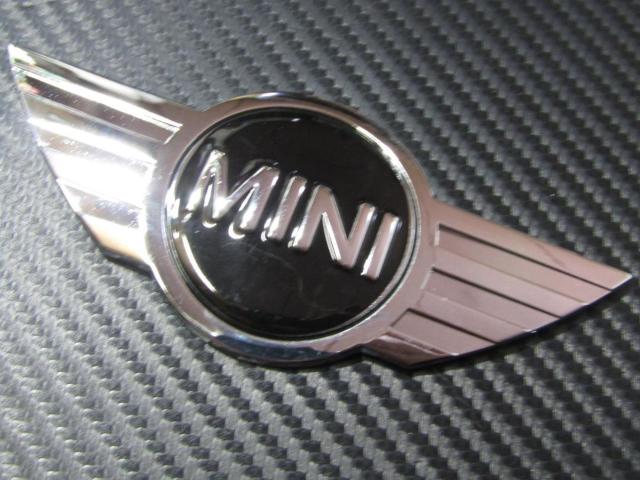 ●BMW MINI cooper ミニ クーパーS クロームメッキ仕上げ メタル製 エンブレム < 自動車/バイク ●BMW MINI cooper ミニ クーパーS クロームメッキ仕上げ メタル製 エンブレム < 自動車/バイク