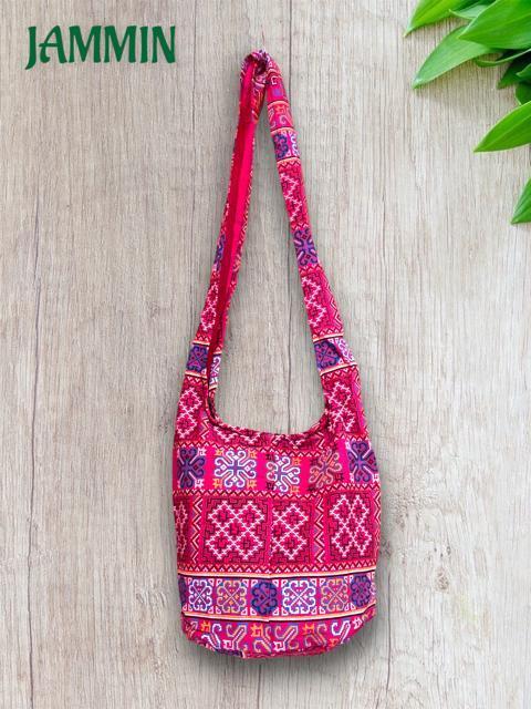 モン族刺繍柄斜め掛けバッグ エスニック ヒッピー アジアン ピンク < 女性ファッション  モン族刺繍柄斜め掛けバッグ エスニック ヒッピー アジアン ピンク < 女性ファッションの