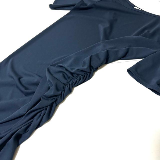 極美品 BARNEYS NEW YORK アシメントリー ワンピース 38 < ブランド  極美品 BARNEYS NEW YORK アシメントリー ワンピース 38 < ブランドの