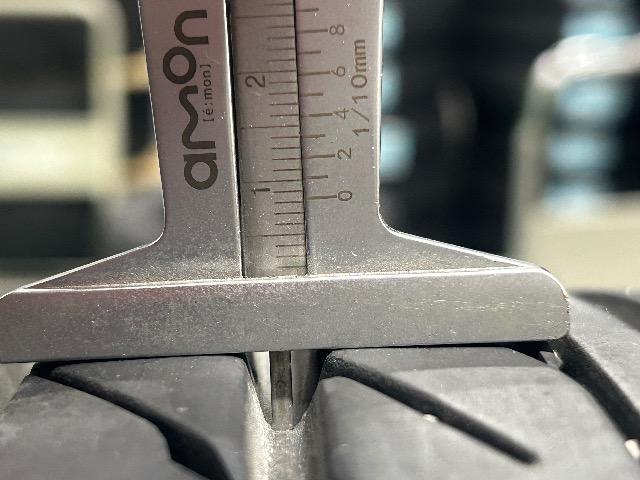 8072124)グッドイヤーホワイトレター商用車用中古タイヤ4本ハイエースキャラバン215/65R16C109/107R送料無料 < 自動車/バイク 8072124)グッドイヤーホワイトレター商用車用中古タイヤ4本ハイエースキャラバン215/65R16C109/107R送料無料 < 自動車/バイク