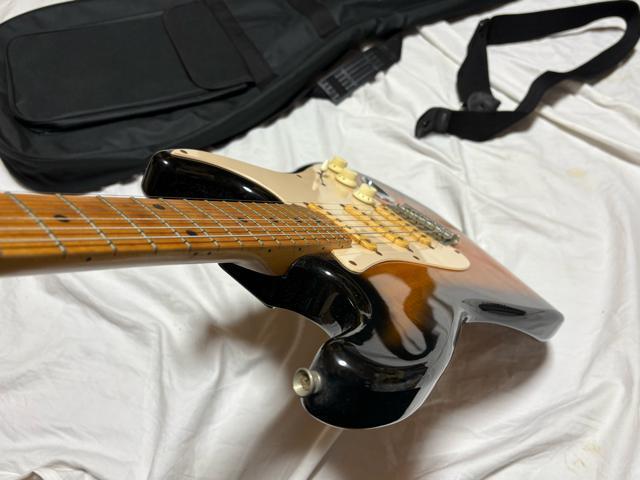 Squier by Fender エレキギター ソフトケース付1916-01-3 < ホビー Squier by Fender エレキギター ソフトケース付1916-01-3 < ホビーの