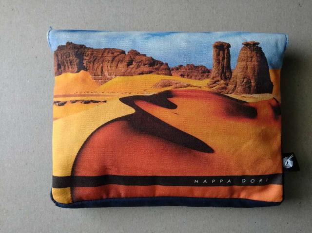 カタール航空ビジネスクラスアメニティCastello Monte Vibiano Qatar Airways Nappa Dori < レジャー/スポーツ  カタール航空ビジネスクラスアメニティCastello Monte Vibiano Qatar Airways Nappa Dori  < レジャー/スポーツの