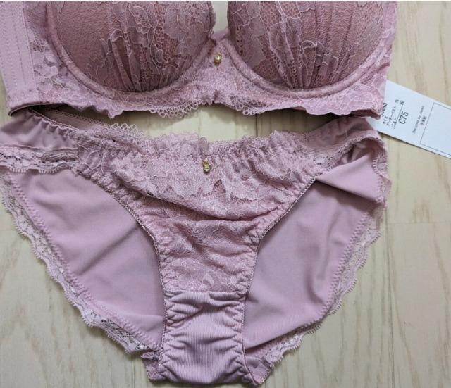 C75/L★脇高フラワーレースブラジャーショーツセット★底厚モールドカップ★新品★送料無料 < 女性ファッション  C75/L★脇高フラワーレースブラジャーショーツセット★底厚モールドカップ★新品★送料無料 < 女性ファッションの