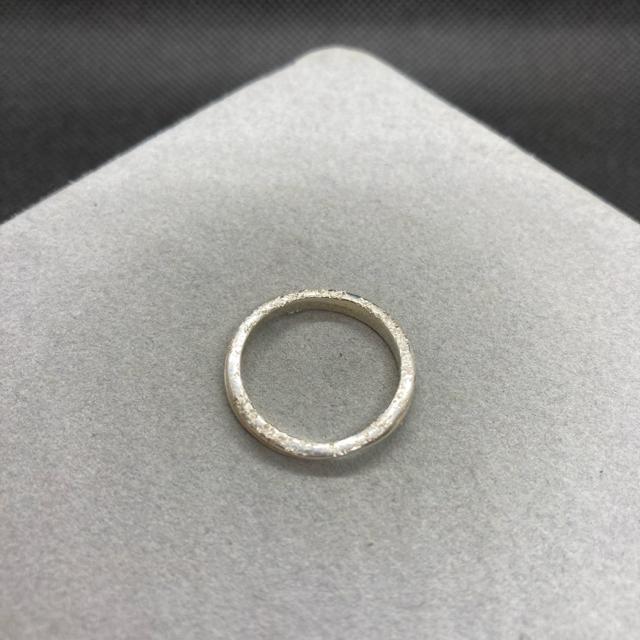  THE KISS SILVER Vo[ O w 14  uh 