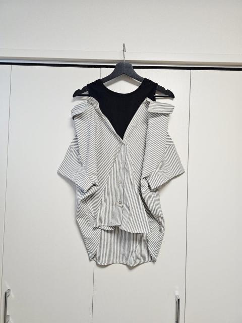 Radarista タンクトップ重ね着風 ストライプ オフショルダー シャツ M < 女性ファッション Radarista タンクトップ重ね着風 ストライプ オフショルダー シャツ M < 女性ファッションの