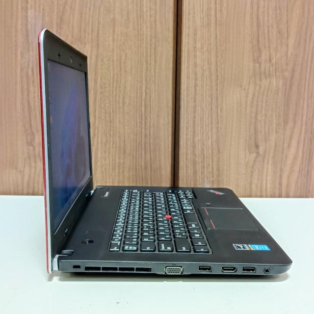 Lenovo Corei5 メモリ8GB SSD256GB DVD Webカメラ Windows11 ノートパソコン Office < PC本体/周辺機器 Lenovo Corei5 メモリ8GB SSD256GB DVD Webカメラ Windows11 ノートパソコン Office < PC本体/周辺機器の