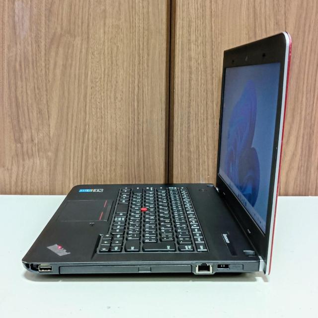Lenovo Corei5 メモリ8GB SSD256GB DVD Webカメラ Windows11 ノートパソコン Office < PC本体/周辺機器 Lenovo Corei5 メモリ8GB SSD256GB DVD Webカメラ Windows11 ノートパソコン Office < PC本体/周辺機器の